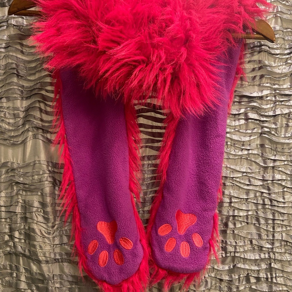 SO Purple Pink Hat faux fur kids size